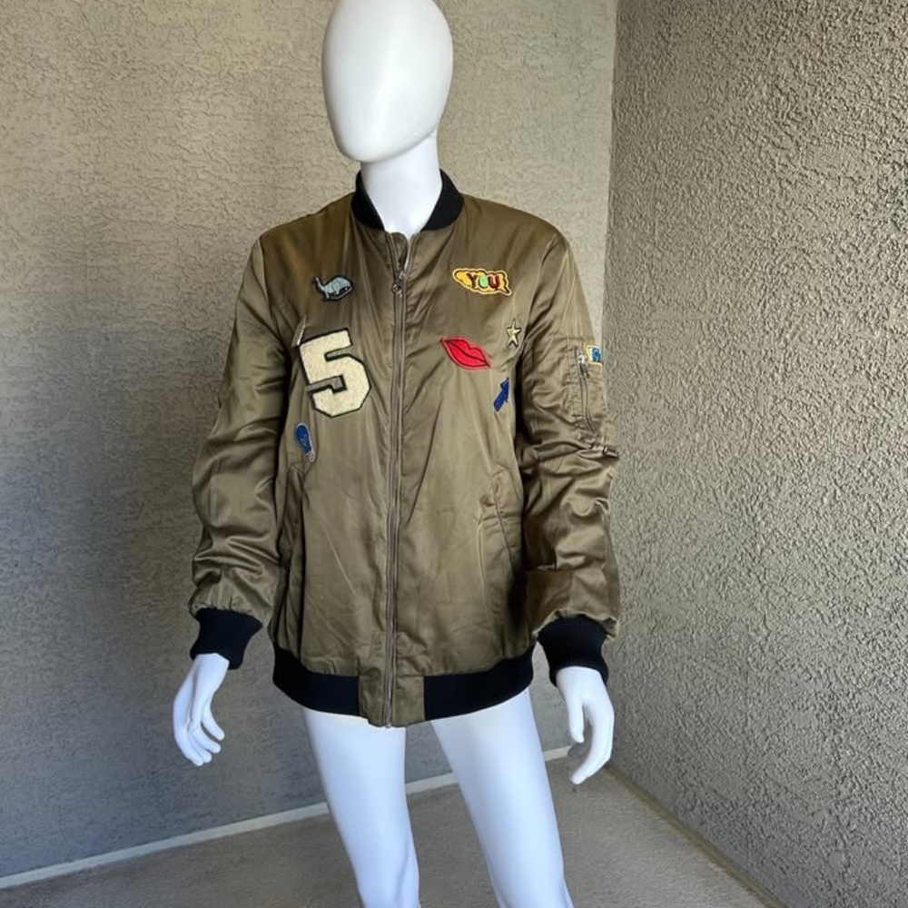 Forever 21 Women's Satin Patched Bomber Jacket
